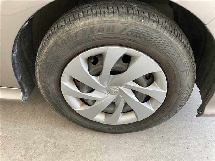 2021 Toyota Yaris 5BA-KSP210 (UW-69ad0003e9662)[7]