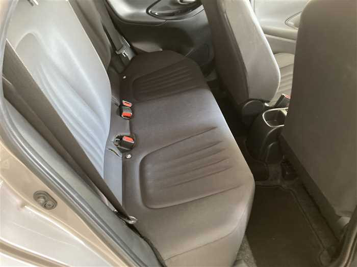 2021 Toyota Yaris 5BA-KSP210 (UW-69ad0003e9662)[10]