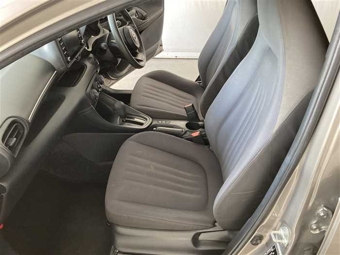 2021 Toyota Yaris 5BA-KSP210 (UW-69ad0003e9662)[14]