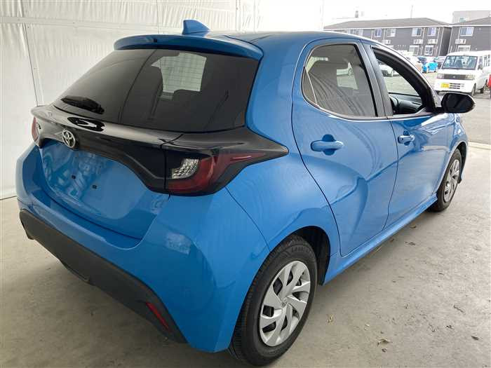 2021 Toyota Yaris 5BA-KSP210 (UW-69ad0004480bd)[1]