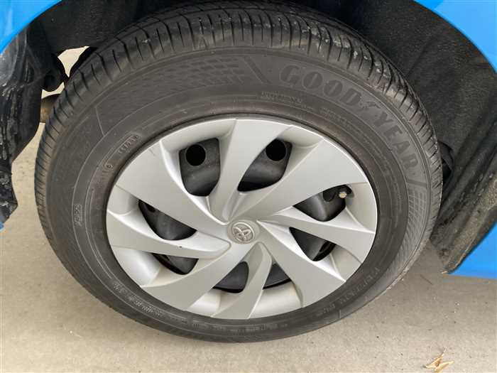 2021 Toyota Yaris 5BA-KSP210 (UW-69ad0004480bd)[8]