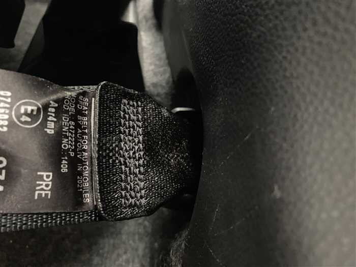 2021 Toyota Yaris 5BA-KSP210 (UW-69ad0004480bd)[22]