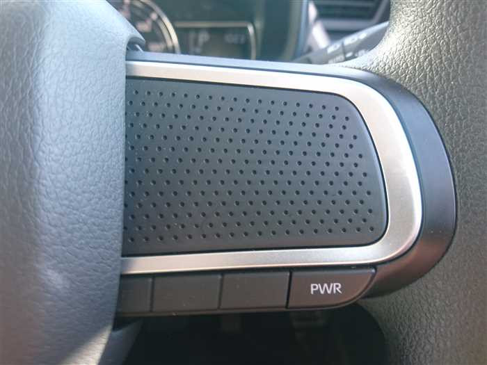 2025 Daihatsu Move LA850S (UW-69b2792f6d909)[24]