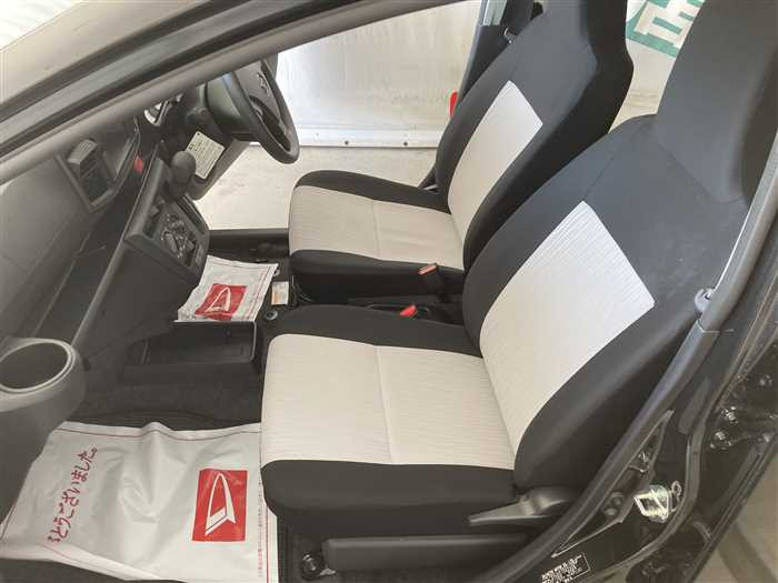 2025 Daihatsu Mira es 5BA-LA350S (UW-69b2791c80863)[14]