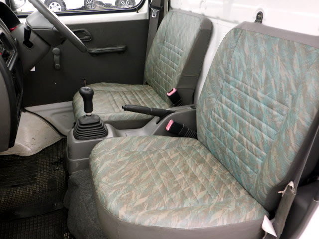 2000 Suzuki Carry Truck DA52T (UW-69c4a013a9739)[5]