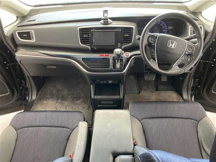 2015 Honda Odyssey DBA-RC1 (UW-69b279165c6c5)[16]