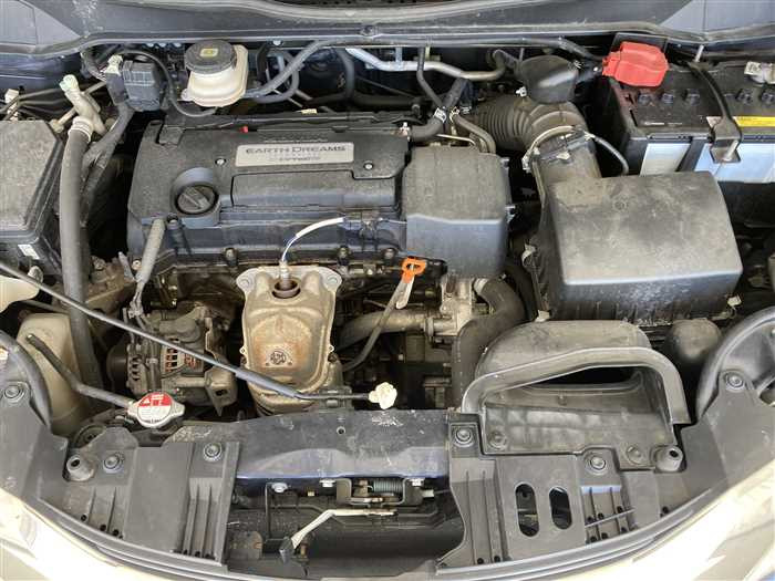 2015 Honda Odyssey DBA-RC1 (UW-69b279165c6c5)[25]