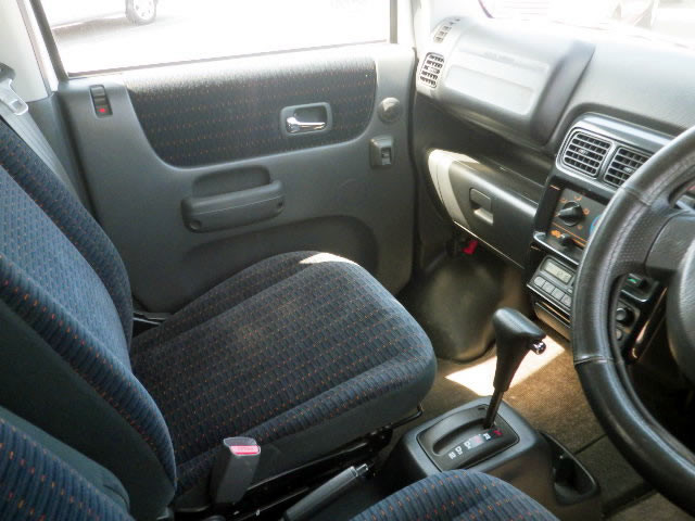 2001 Honda Vamos HM1 (UW-69c4a857167e1)[8]