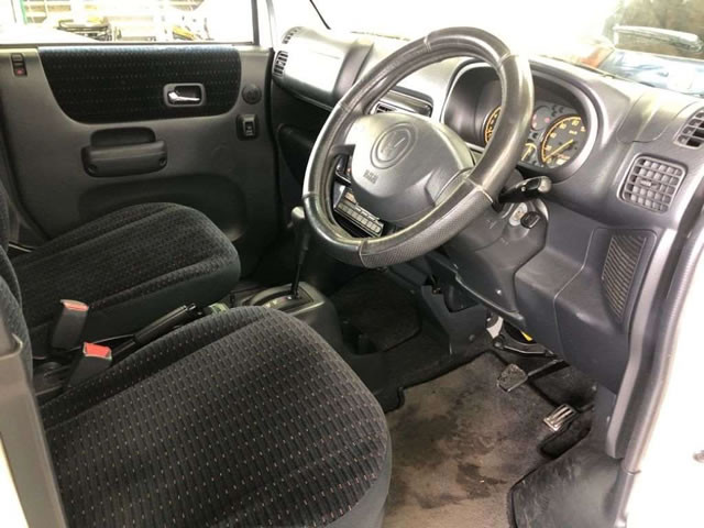 2001 Honda Vamos HM1 (UW-69b3aa4fdc296)[5]