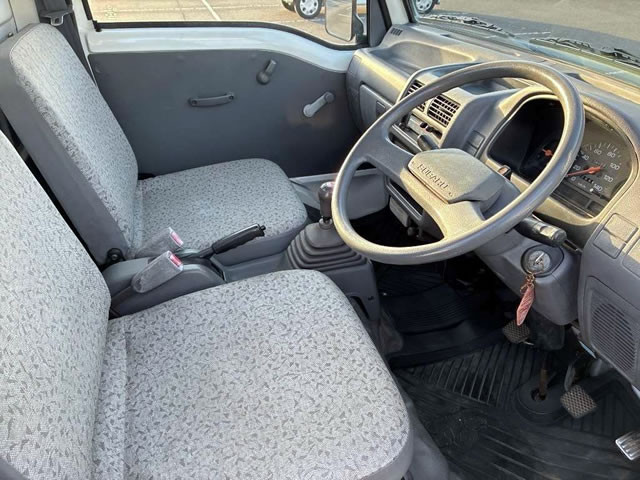 1996 Subaru Sambar TT2 (UW-69b3ac43bdb9e)[5]