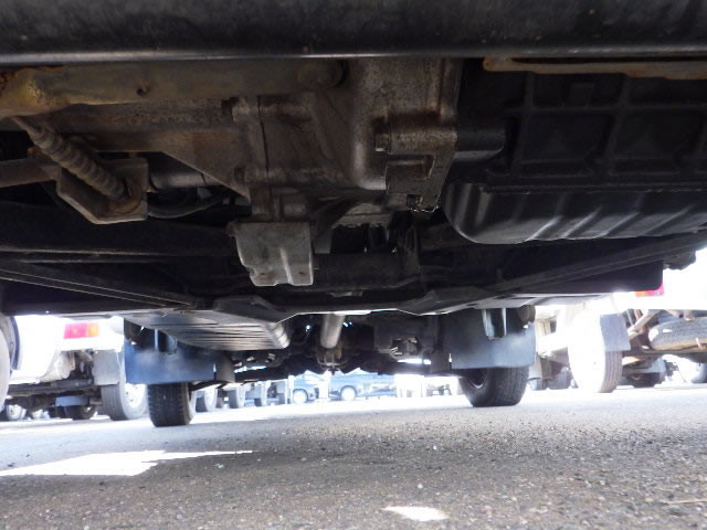 2001 Subaru Sambar TT2 (UW-69c4d3b6d0668)[22]