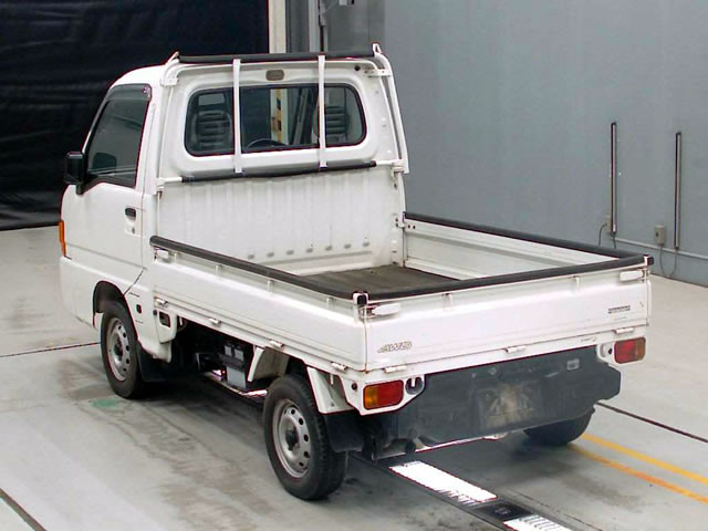 2001 Subaru Sambar TT2 (UW-69b3b578f1473)[1]