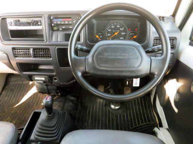 2001 Subaru Sambar TT2 (UW-69c4d3b6d0668)[4]