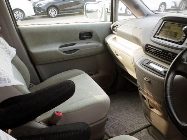 2001 Nissan Serena PC24 (UW-69d47c9ae147b)[8]