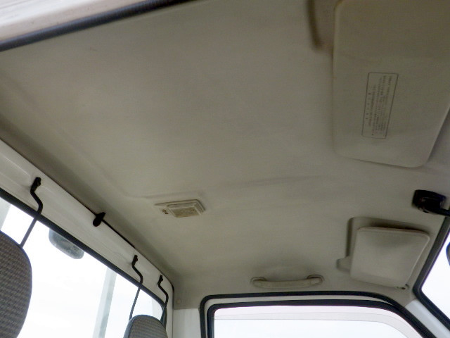 1999 Honda Acty Truck HA4 (UW-69fdaab8aa4f1)[16]