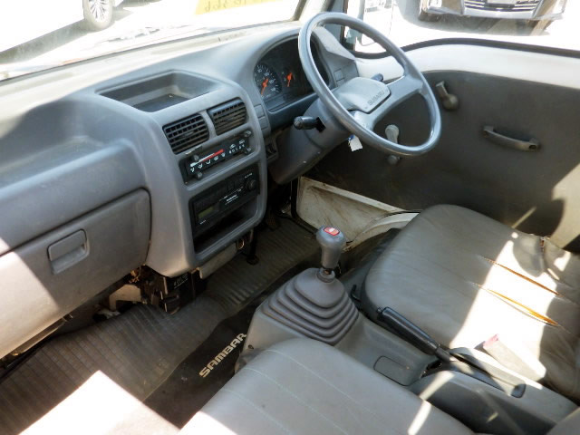 1997 Subaru Sambar KS4 (UW-69ddee20eb127)[9]