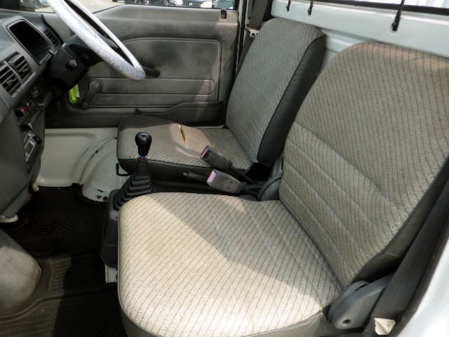 1991 Honda Acty Truck HA4 (UW-69cf3ce6a9d25)[5]