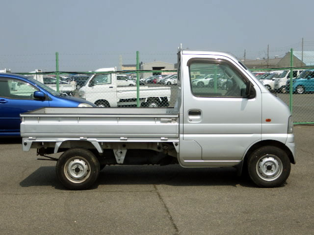 2001 Suzuki Carry Truck DA52T (UW-69cf4114369c1)[2]
