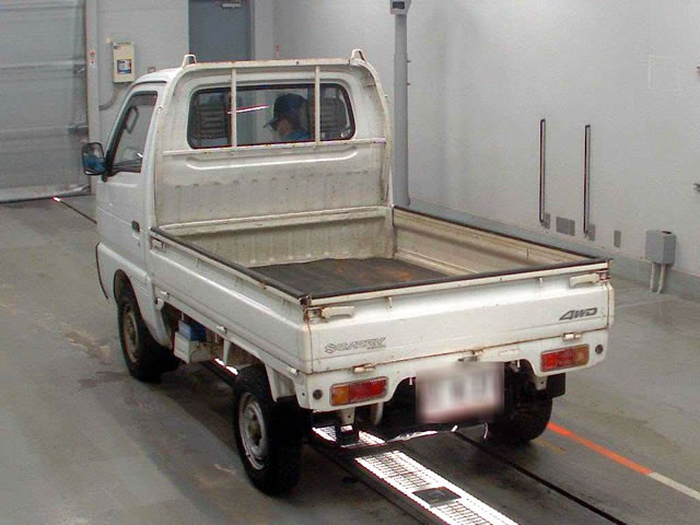 1994 Suzuki Carry Truck DD51T (UW-69bbb8eb621cb)[1]