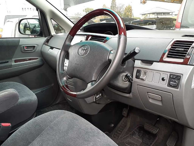 2007 Toyota Noah AZR65G (UW-69bbbc56a53da)[4]