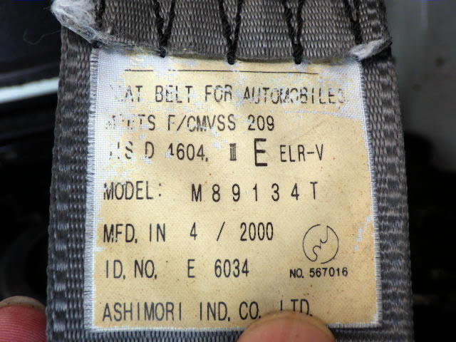 2000 Mitsubishi Minicab Truck U61T (UW-69d4813adec49)[15]