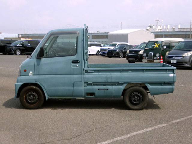 2000 Mitsubishi Minicab Truck U61T (UW-69d4813adec49)[3]
