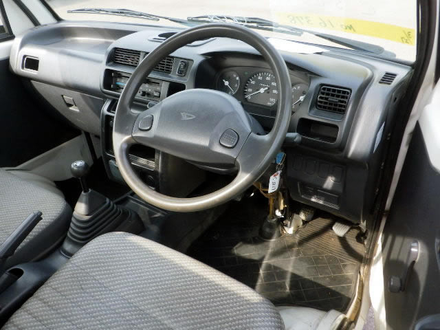 2000 Daihatsu Hijet Truck S210P (UW-69cf72211dfbc)[10]