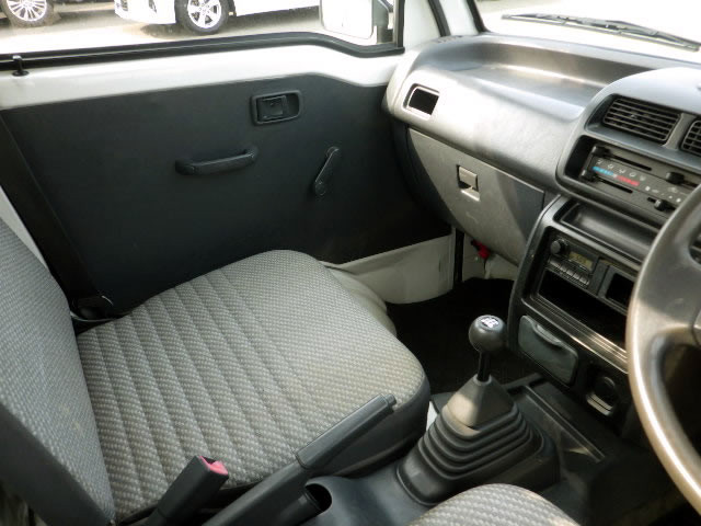 2000 Daihatsu Hijet Truck S210P (UW-69cf72211dfbc)[8]