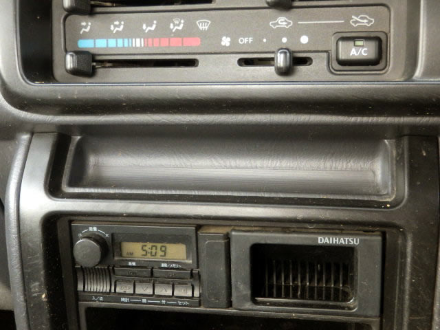 2000 Daihatsu Hijet Truck S210P (UW-69cf72211dfbc)[11]