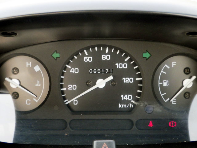 2000 Daihatsu Hijet Truck S210P (UW-69cf72211dfbc)[12]