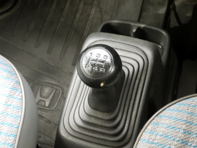 2000 Honda Acty HH5 (UW-69d4b0e846861)[13]