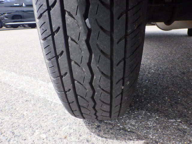 2000 Daihatsu Hijet Truck S200P (UW-69e19f46d9b56)[28]