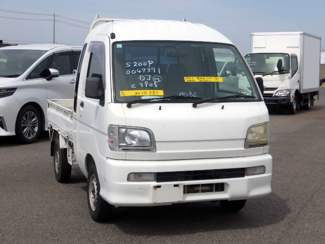 2000 Daihatsu Hijet Truck S200P