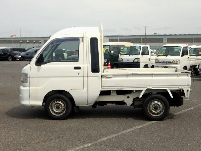 2000 Daihatsu Hijet Truck S200P (UW-69e19f46d9b56)[3]