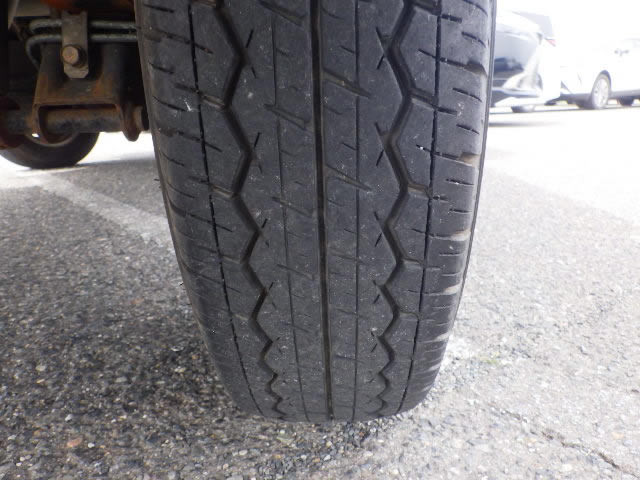 1994 Mitsubishi Minicab Truck U41T (UW-69d4bfa9571af)[30]