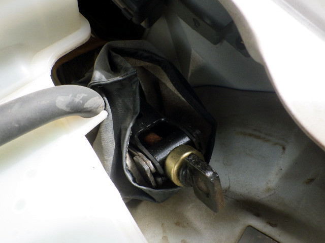 1994 Mitsubishi Minicab Truck U41T (UW-69d4bfa9571af)[20]