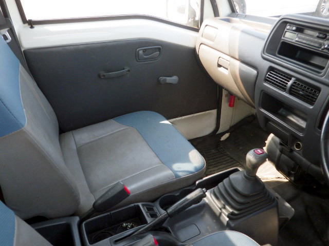 2000 Subaru Sambar TT2 (UW-69d87ae619a5e)[8]