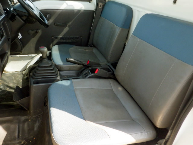 2000 Subaru Sambar TT2 (UW-69d87ae619a5e)[5]