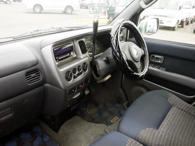 2001 Daihatsu Atrai S230G (UW-69d4ce88b7fd7)[9]