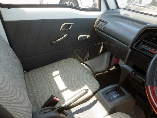 1997 Suzuki Carry Truck DC51T (UW-69e19f9eda1cd)[8]