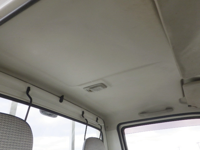 1994 Honda Acty Truck HA3 (UW-69e722694a029)[16]