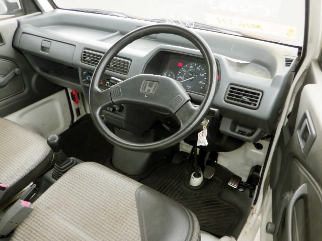 1994 Honda Acty Truck HA3 (UW-69e722694a029)[10]