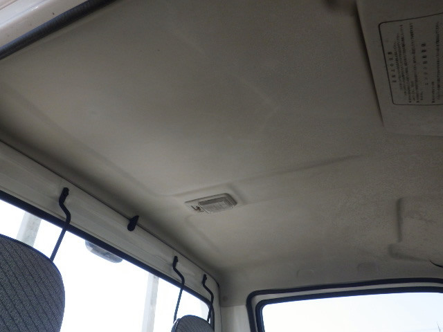 1992 Honda Acty Truck HA3 (UW-69d8affac51a3)[16]