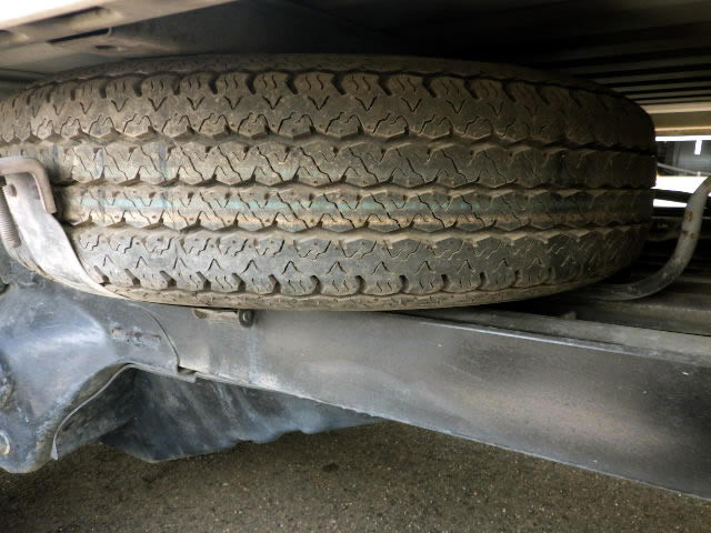 2001 Subaru Sambar TT2 (UW-69ddf7ef3afde)[20]