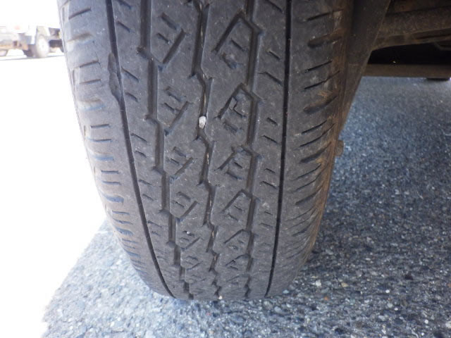 2001 Subaru Sambar TT2 (UW-69ddf7ef3afde)[28]