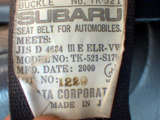 2001 Subaru Sambar TT2 (UW-69ddf7ef3afde)[16]