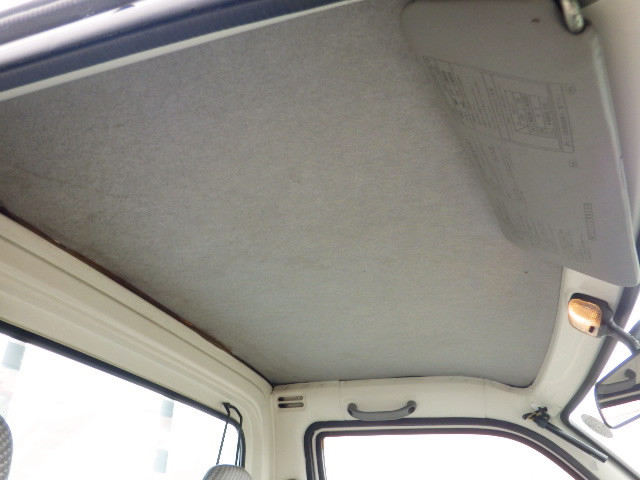 1999 Daihatsu Hijet Truck S200P (UW-69e72bc5c8b0b)[16]