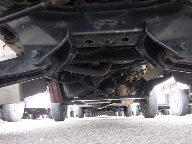 1999 Daihatsu Hijet Truck S200P (UW-69e72bc5c8b0b)[22]