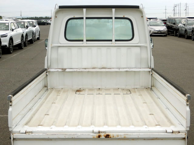 1999 Daihatsu Hijet Truck S200P (UW-69e72bc5c8b0b)[6]