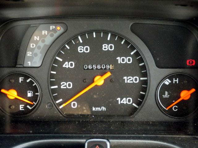 2001 Subaru Sambar TT1 (UW-69ddfd734daeb)[13]